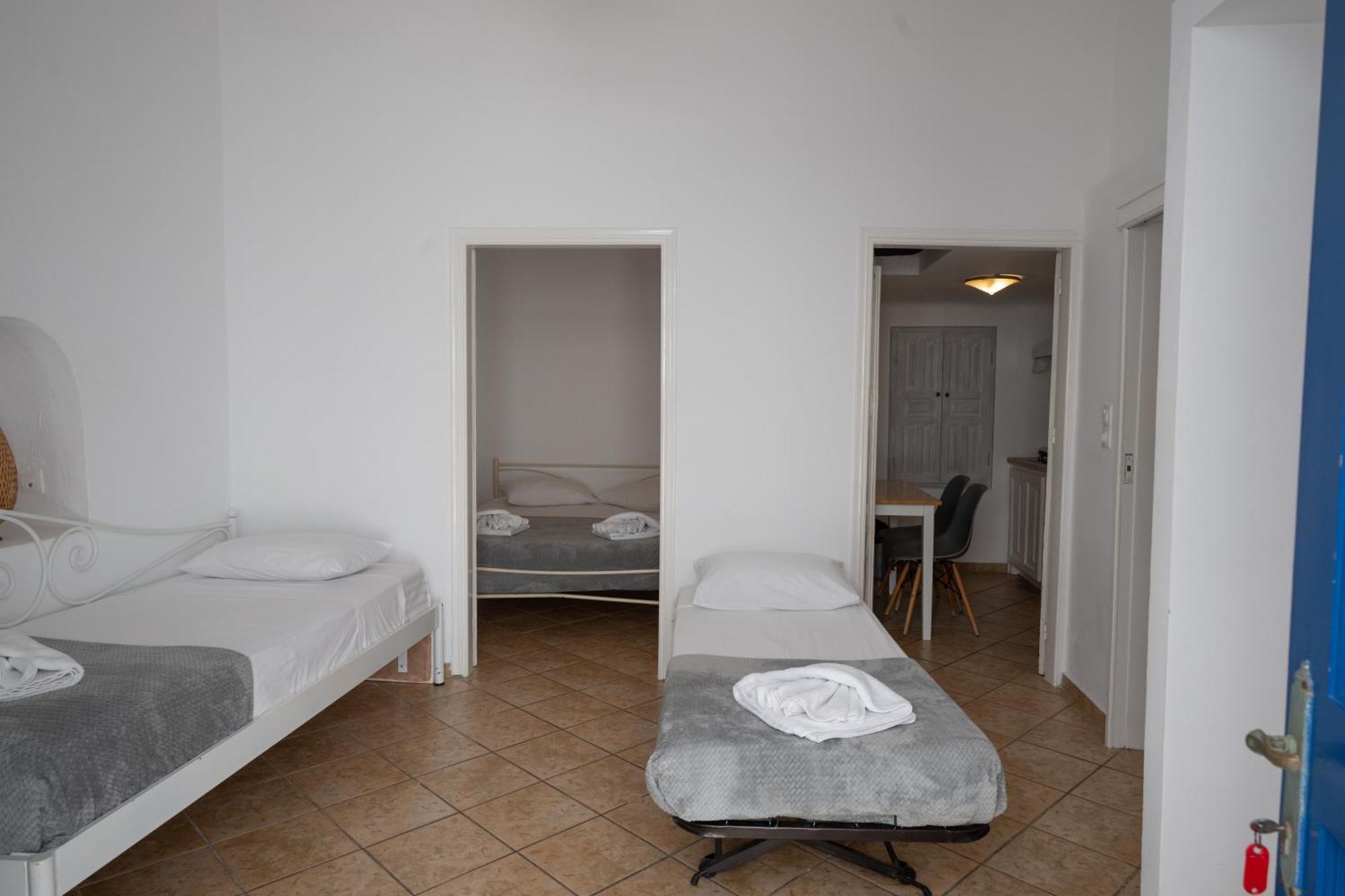 Madres Houses Mykonos Town Екстер'єр фото